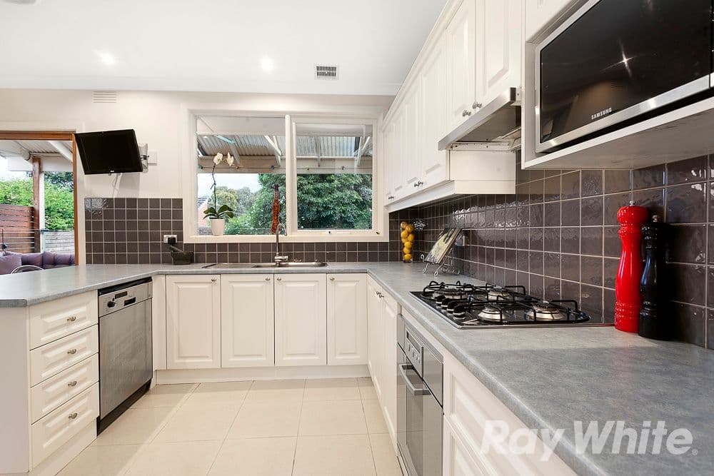 46 Glen Tower Drive, Glen Waverley VIC 3150, Glen Waverley - Thumbnail 6