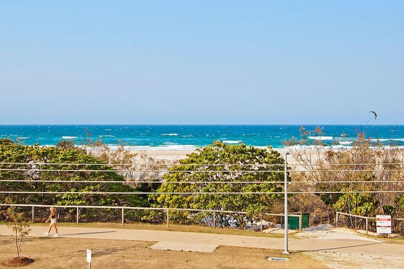 80 Pacific Parade, BILINGA QLD 4225, Bilinga - Thumbnail 6