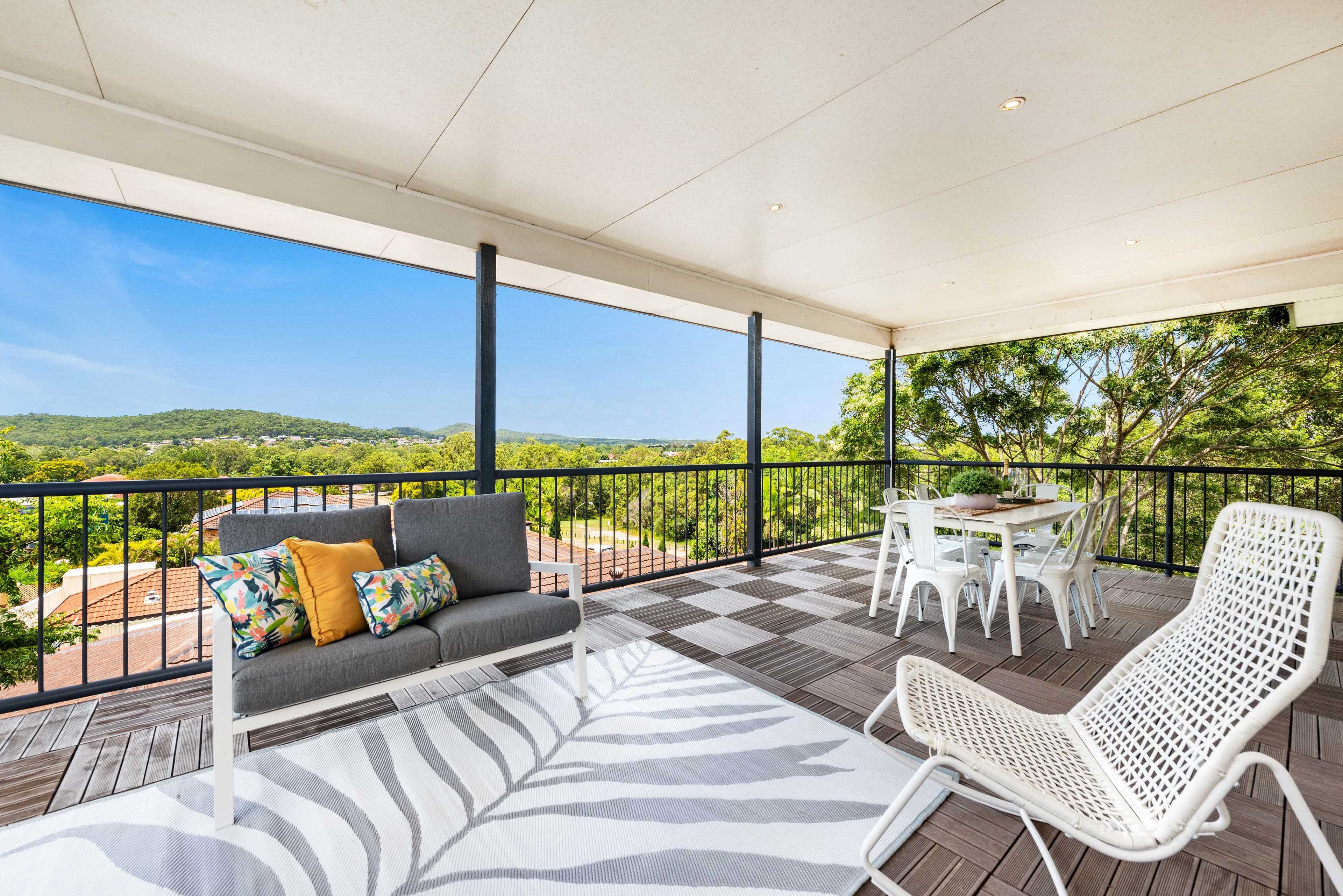 4 Duart Court, Carindale QLD 4152, Carindale - Thumbnail 4