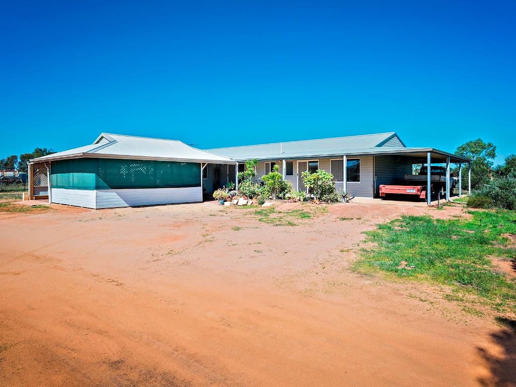 7 Eastlyn Drive, Deepdale WA 6532, Deepdale - Thumbnail 3
