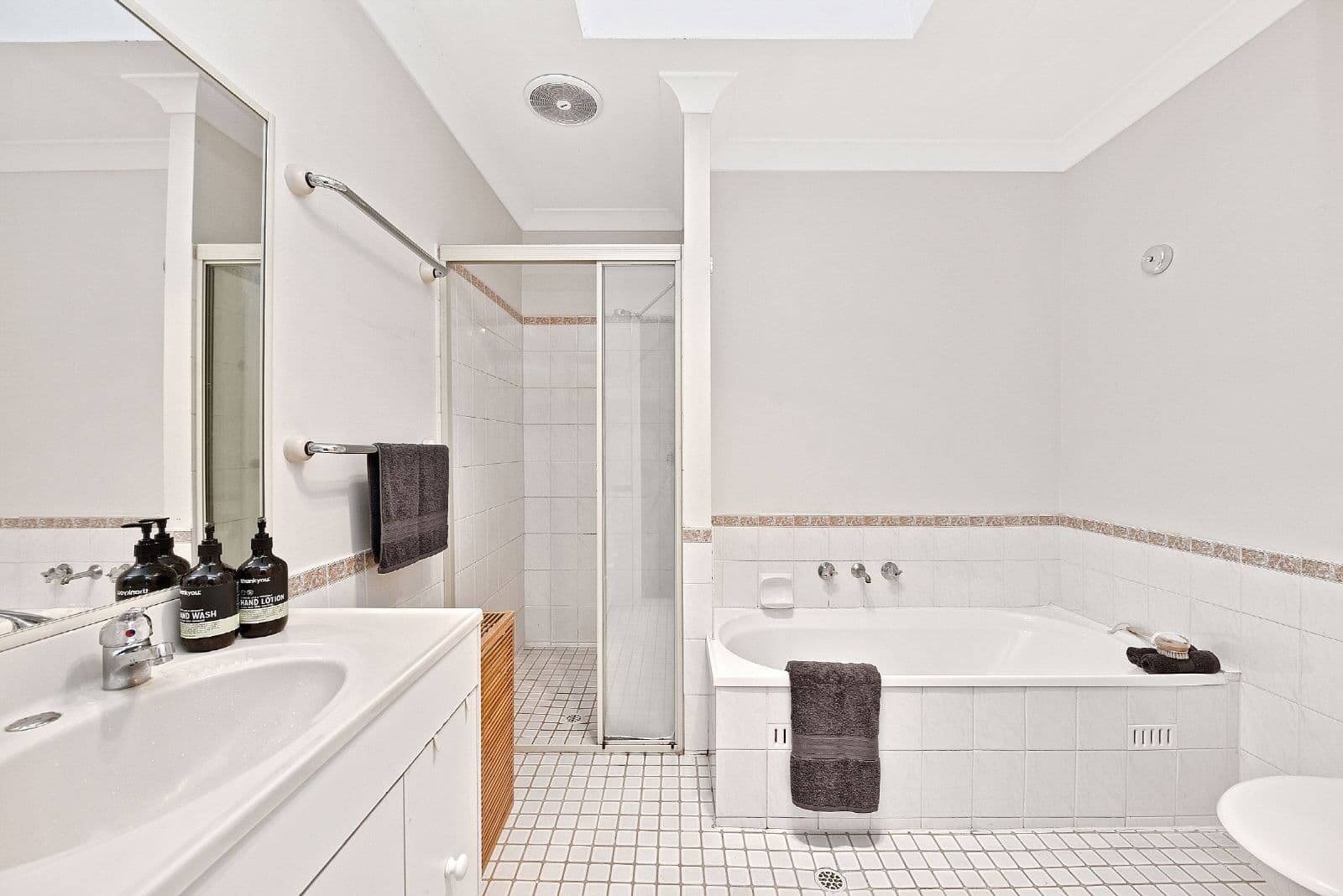 2 Freeman Pl., Carlingford NSW 2118, Carlingford - Thumbnail 6