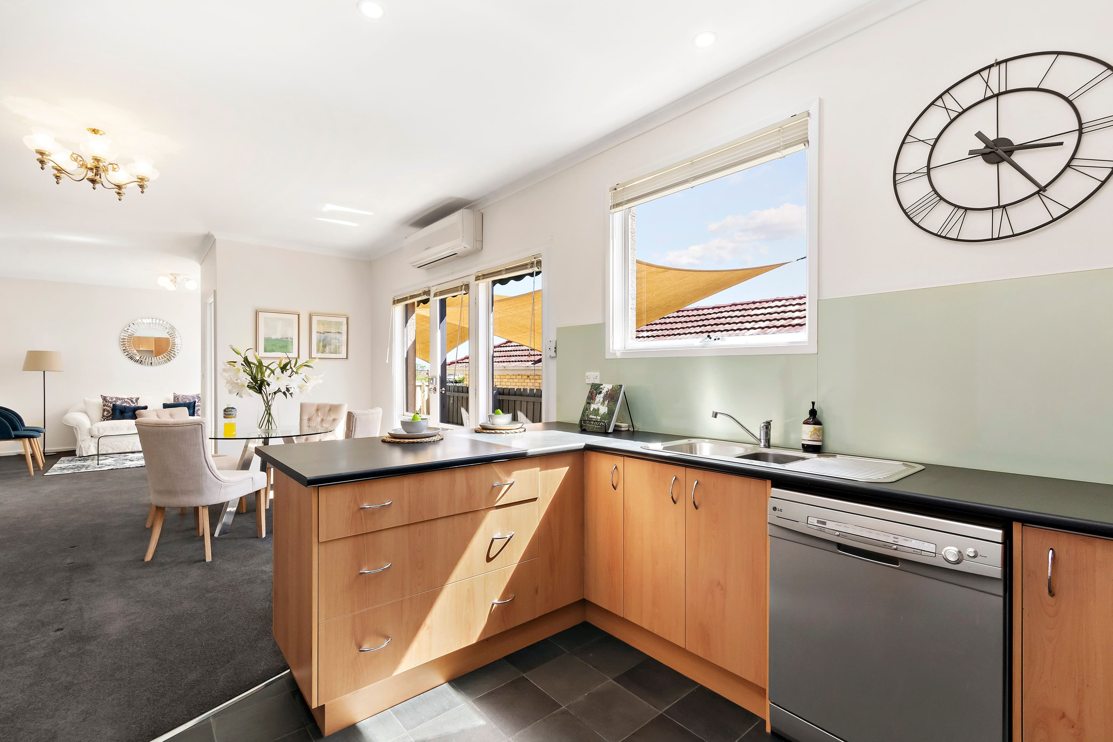62-64 Waverley Road, Chadstone VIC 3148, Chadstone - Thumbnail 4