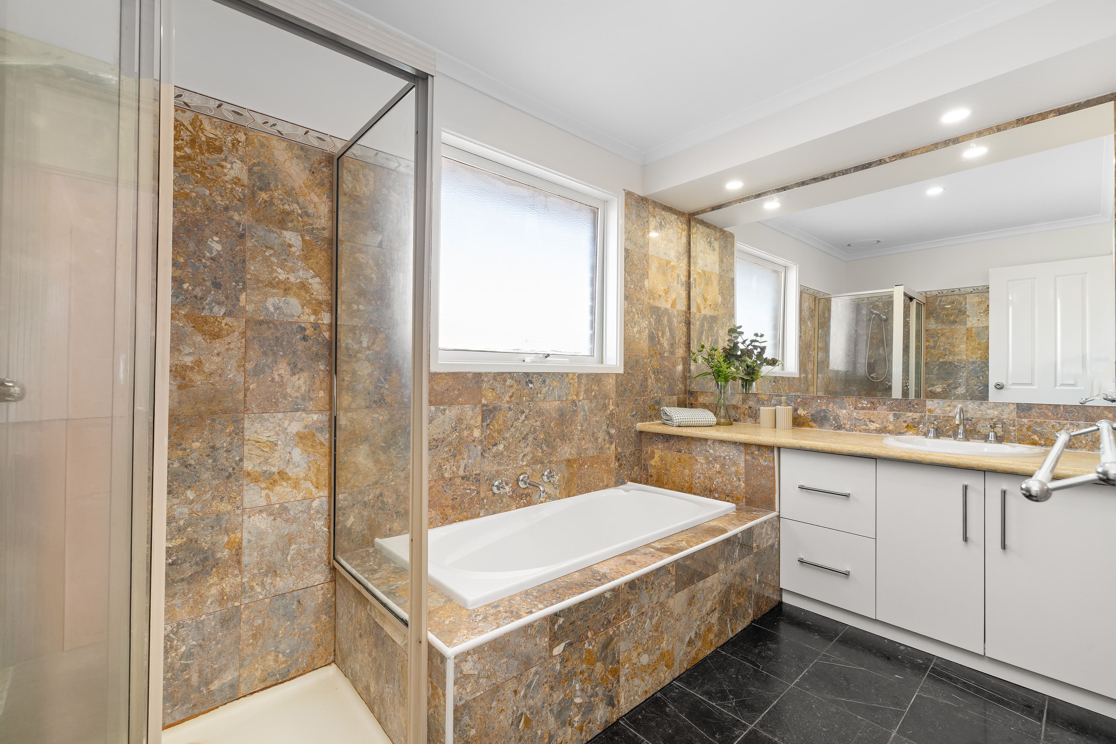 23 Townview Avenue, Wantirna South VIC 3152, Wantirna South - Thumbnail 7