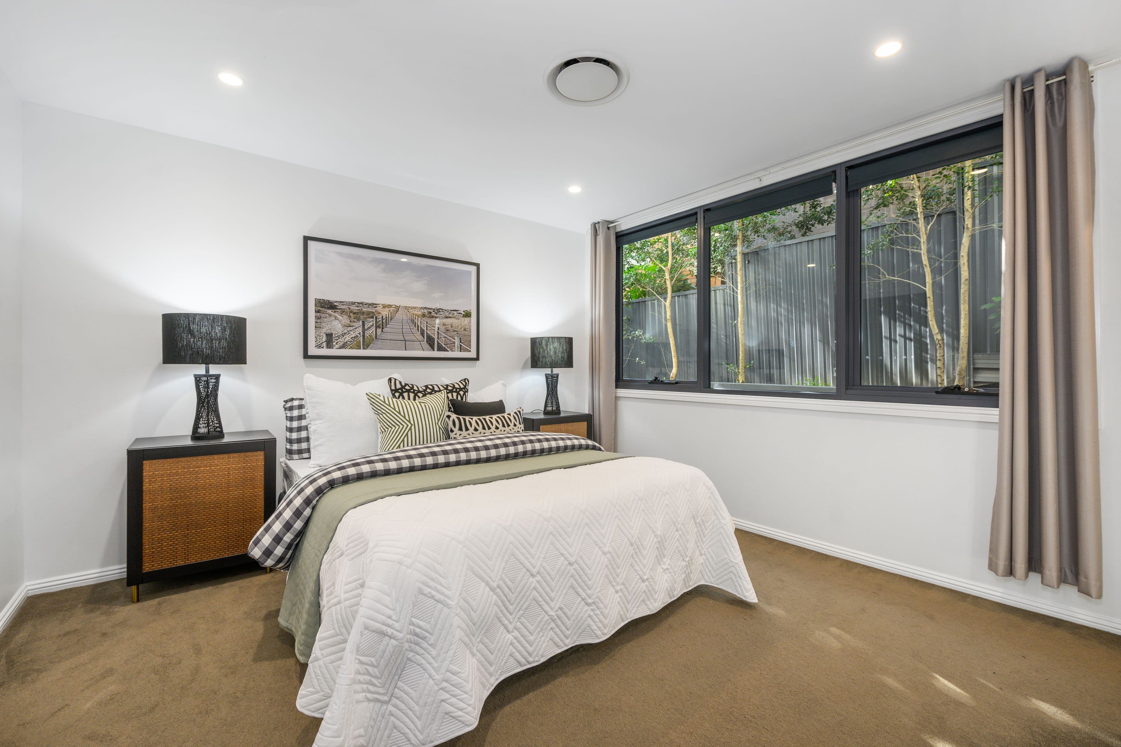 21 East Street, Burleigh Heads QLD 4220, Burleigh Heads - Thumbnail 5
