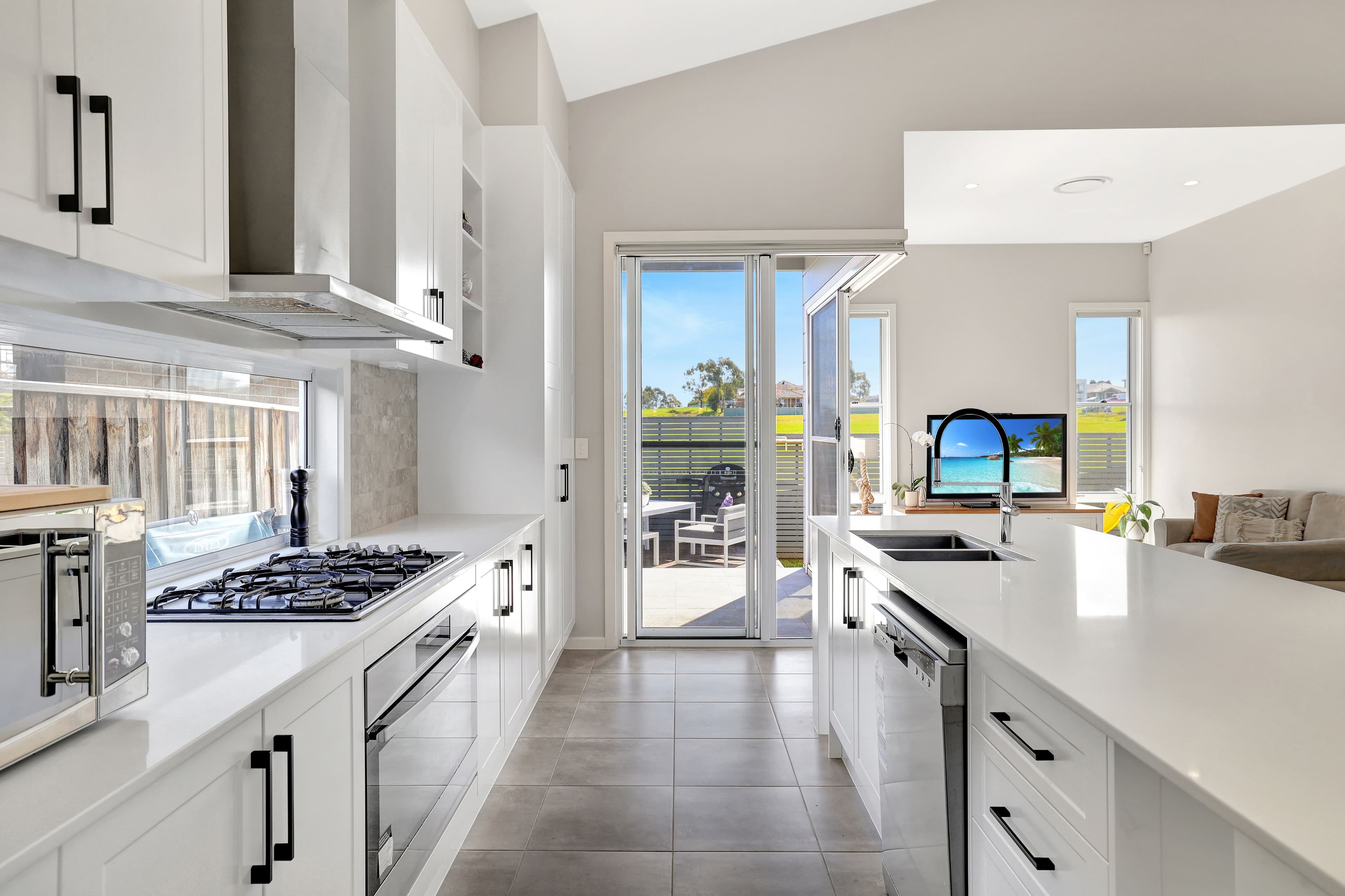 55 Bluebell Crescent, Spring Farm NSW 2570, Spring Farm - Thumbnail 3