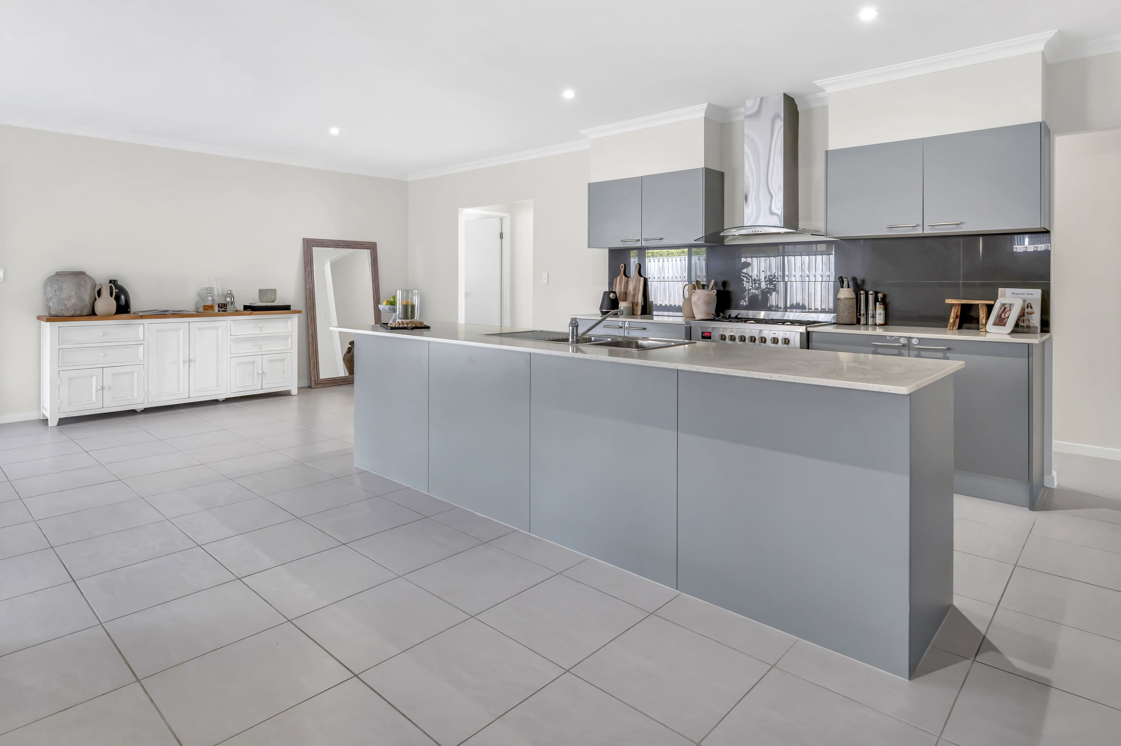 1 Carpenters Drive, Coomera QLD 4209, Coomera - Thumbnail 3