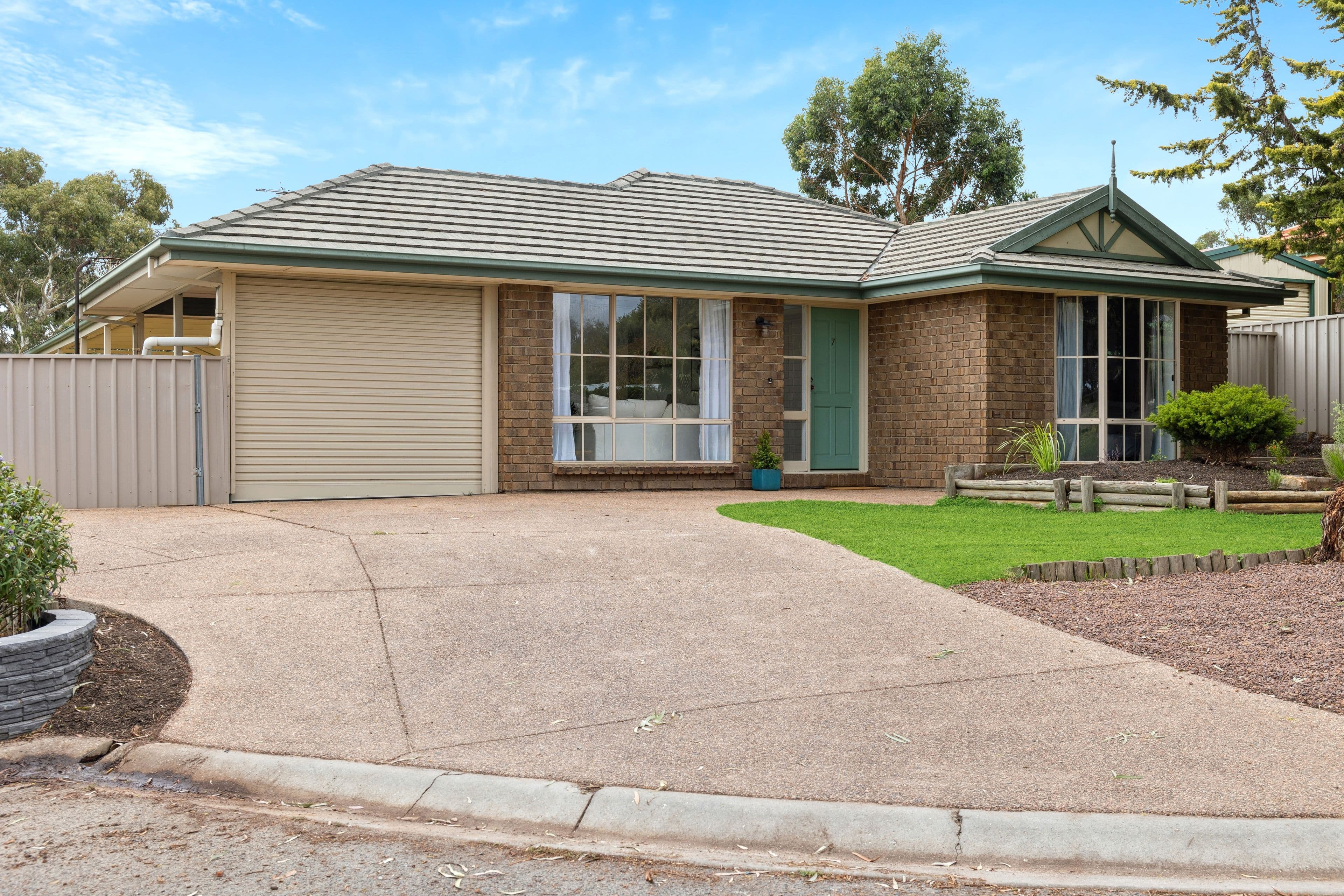 7 Young Court, Mount Barker SA 5251, Mount Barker - Thumbnail 2
