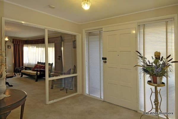 68 Greenwood Drive, BUNDOORA VIC 3083, Bundoora - Thumbnail 2