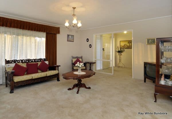68 Greenwood Drive, BUNDOORA VIC 3083, Bundoora - Thumbnail 3