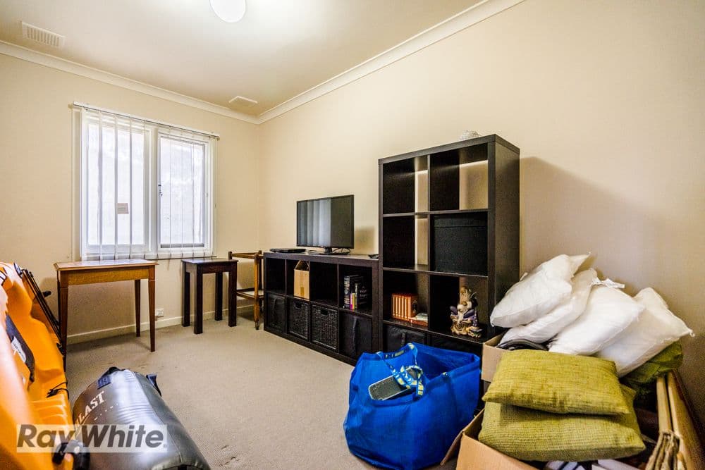 68a Salcott Road, Girrawheen WA 6064, Girrawheen - Thumbnail 3
