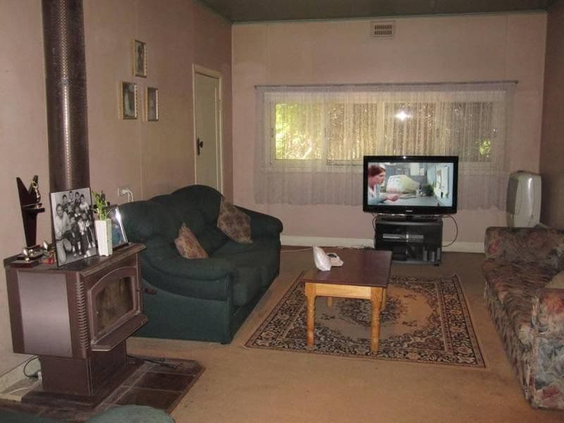 23 High Street, HEATHCOTE VIC 3523, Heathcote - Thumbnail 2