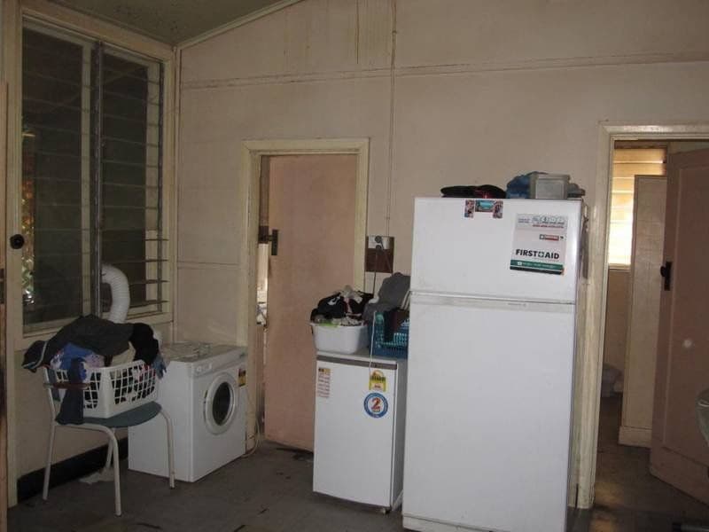 23 High Street, HEATHCOTE VIC 3523, Heathcote - Thumbnail 4