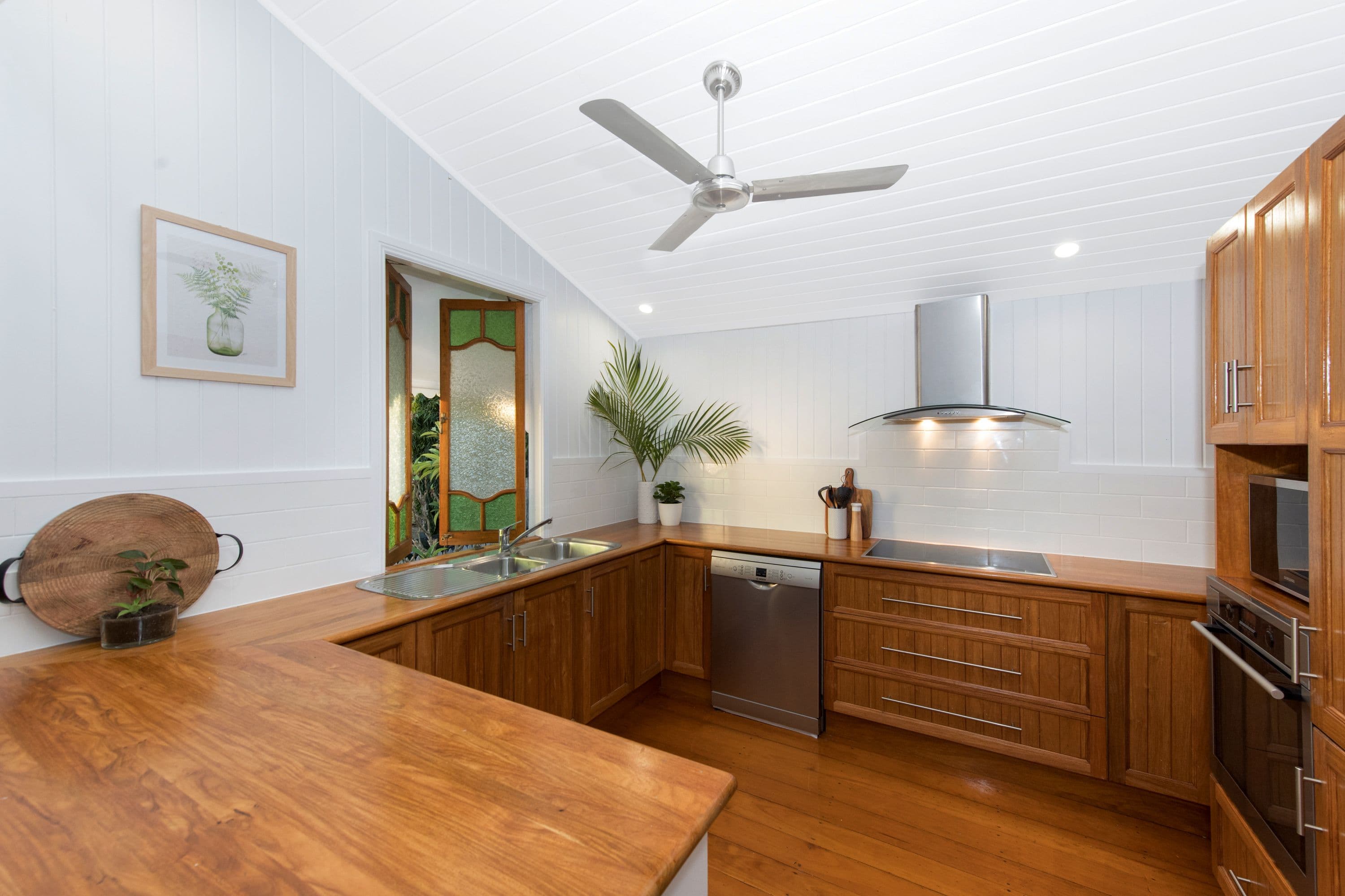 143 Harold Street, West End QLD 4810, West End - Thumbnail 6