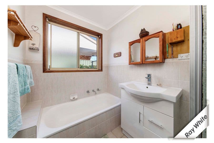 18 Derrington Crescent, Bonython ACT 2905, Bonython - Thumbnail 7
