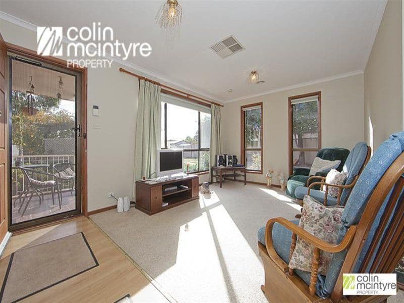23 Emily Bulcock Crescent, GILMORE ACT 2905, Gilmore - Thumbnail 5