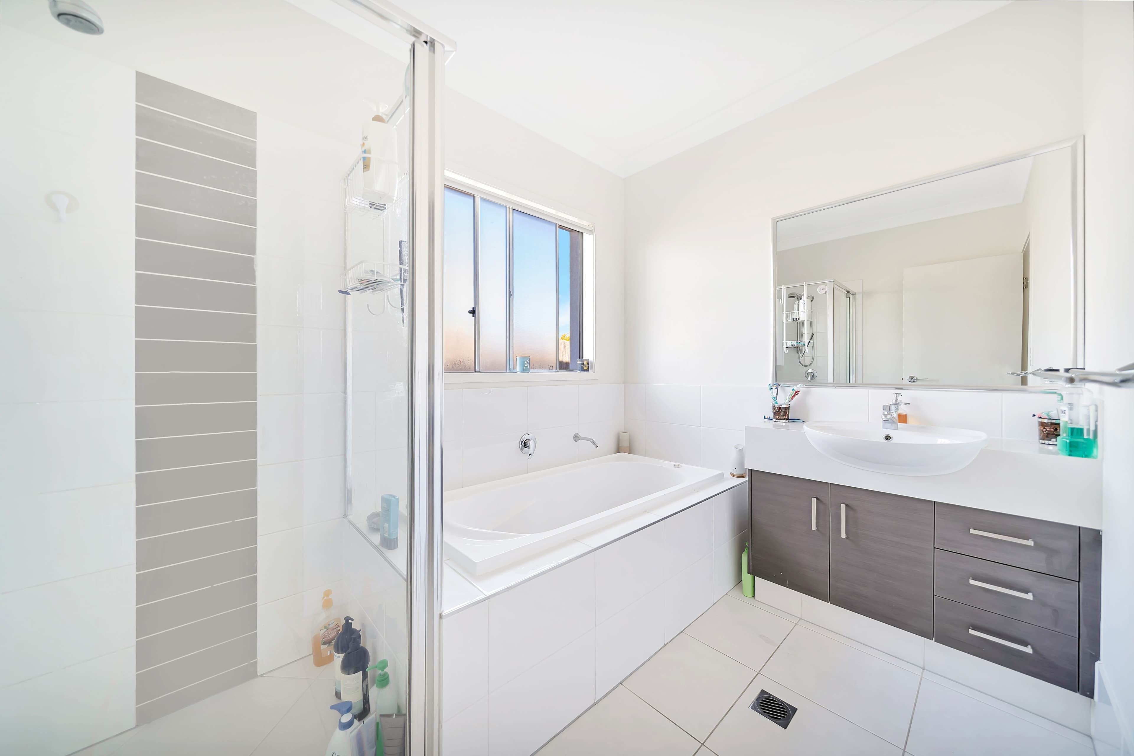 153 Parkes Street, Helensburgh, Helensburgh - Thumbnail 5