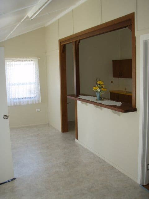 81 Parry Street, CHARLEVILLE QLD 4470, Charleville - Thumbnail 5