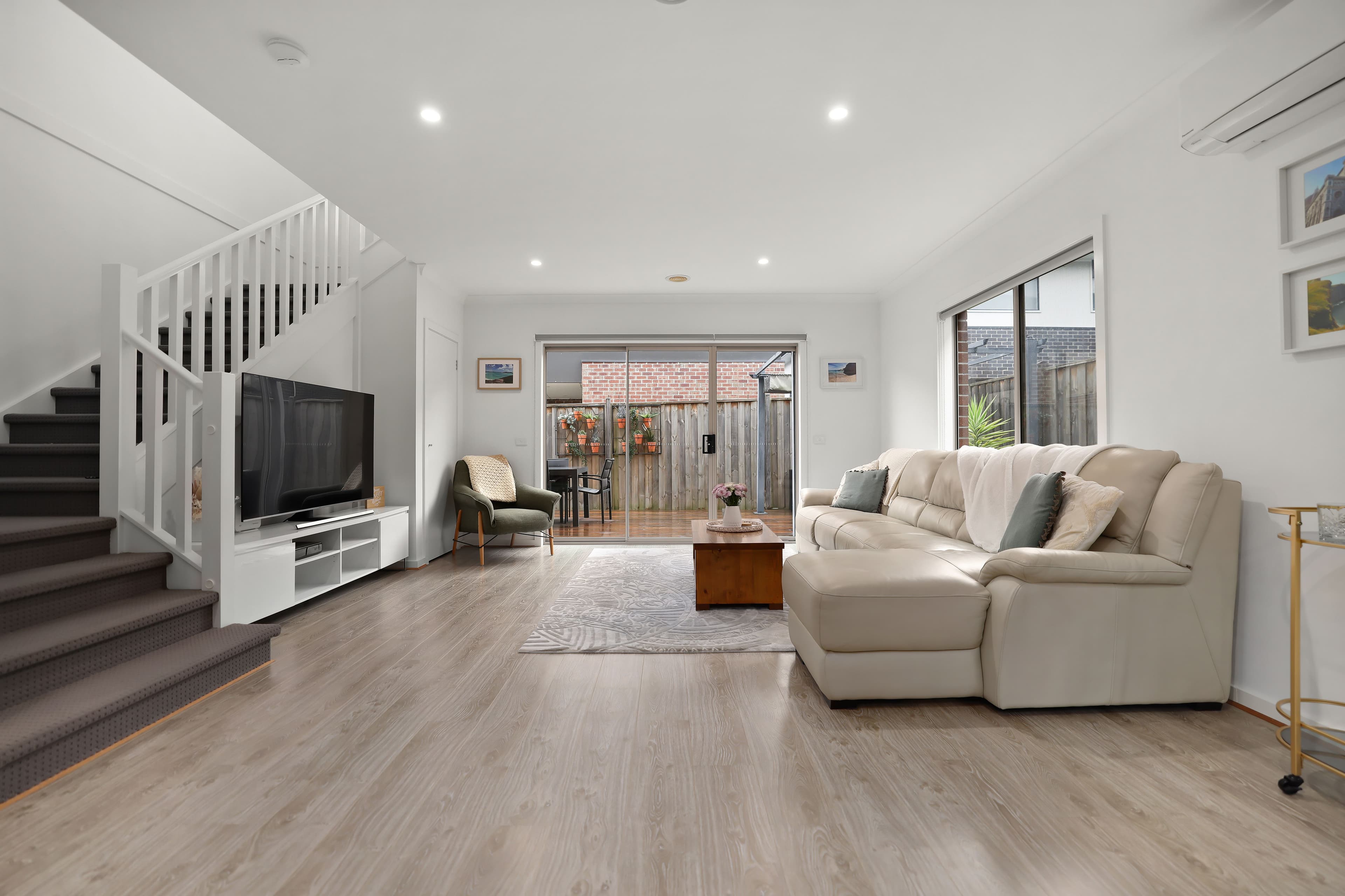 77 Verdant Street, Wantirna South VIC 3152, Wantirna South - Thumbnail 6