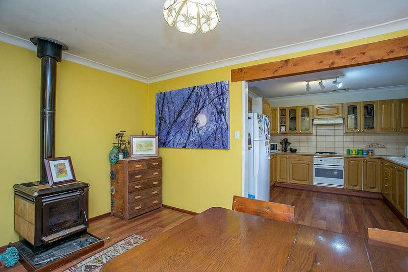 10 Currawong Crescent, WALLISTON WA 6076, Walliston - Thumbnail 6