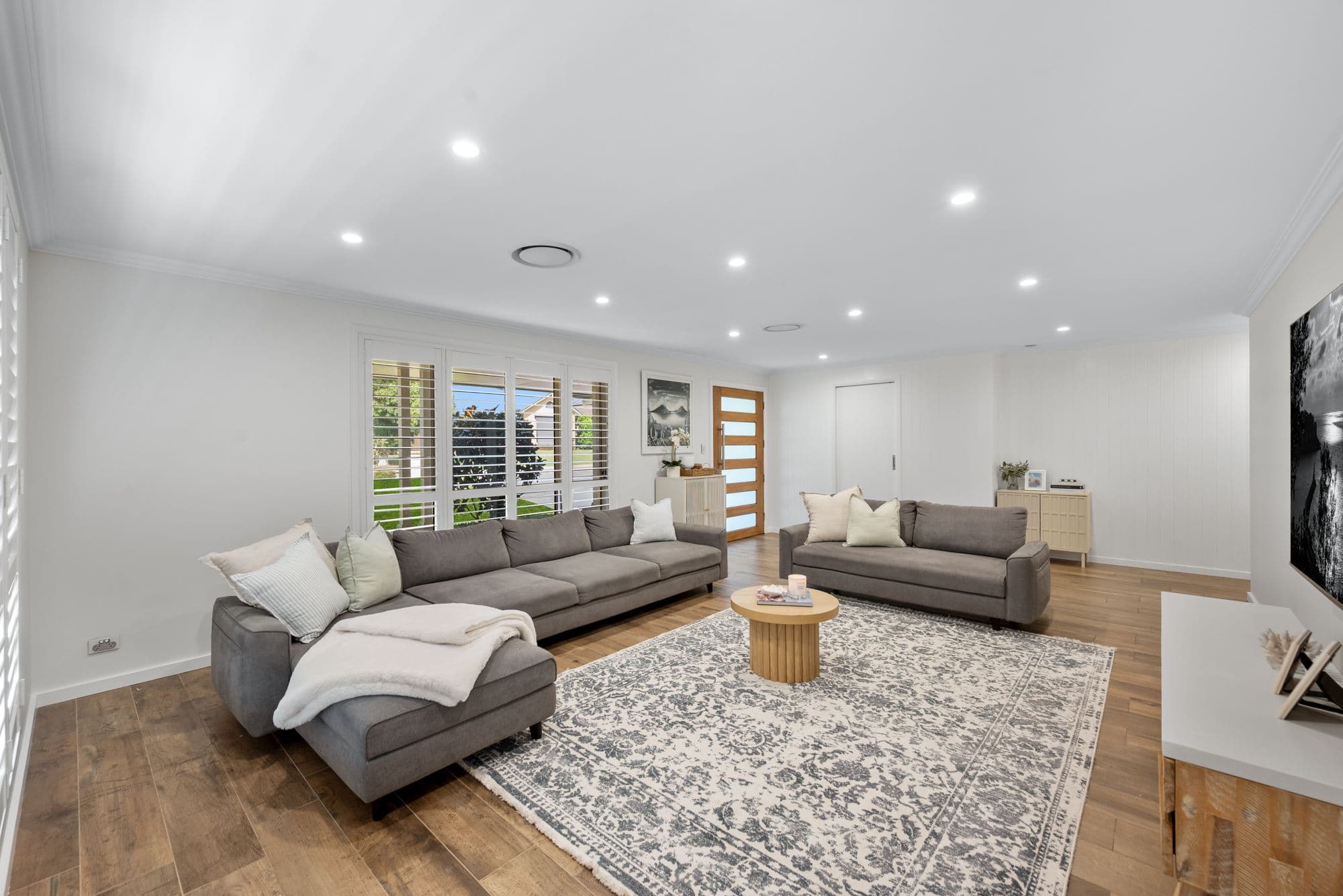 27 Montgomery Circuit, Narellan Vale NSW 2567, Narellan Vale - Thumbnail 2