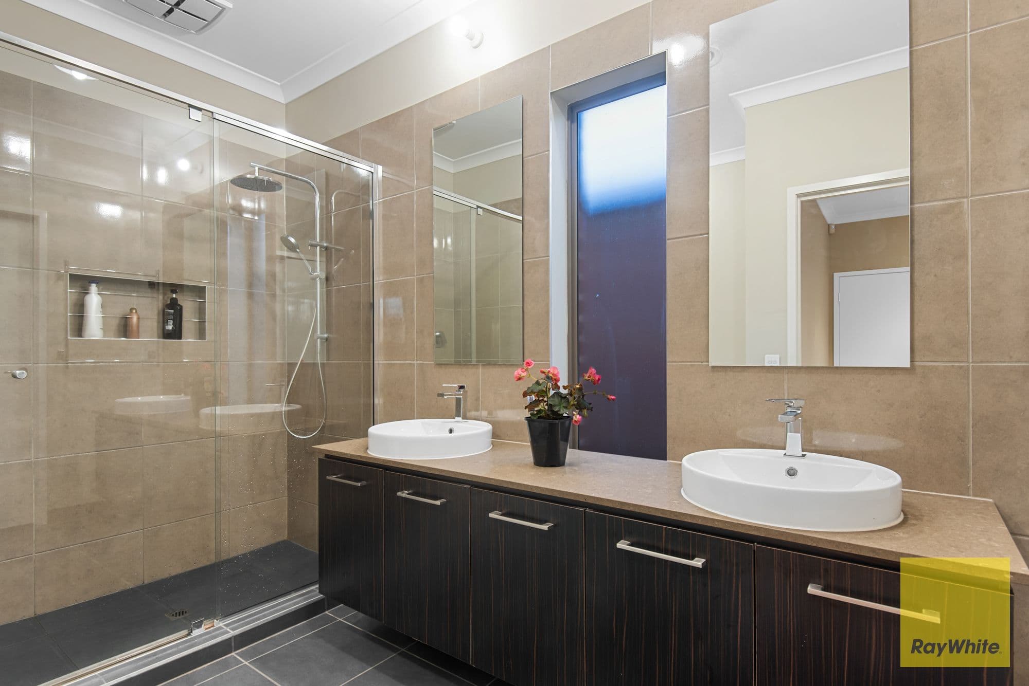 16 Sissinghurst Street, Truganina VIC 3029, Truganina - Thumbnail 5