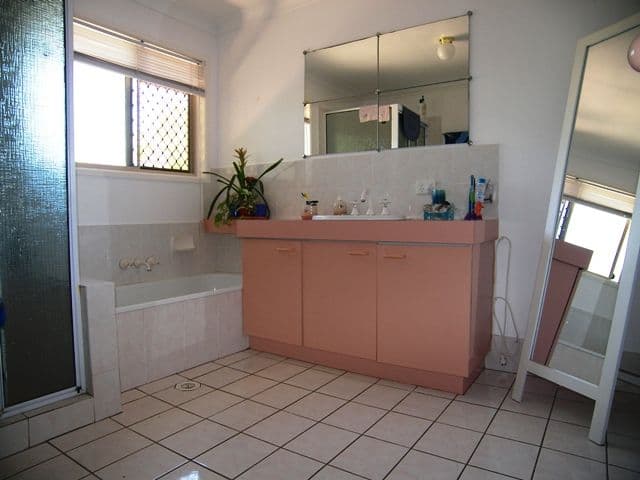 15 Begonia Street, MOUNT COTTON QLD 4165, Mount Cotton - Thumbnail 4