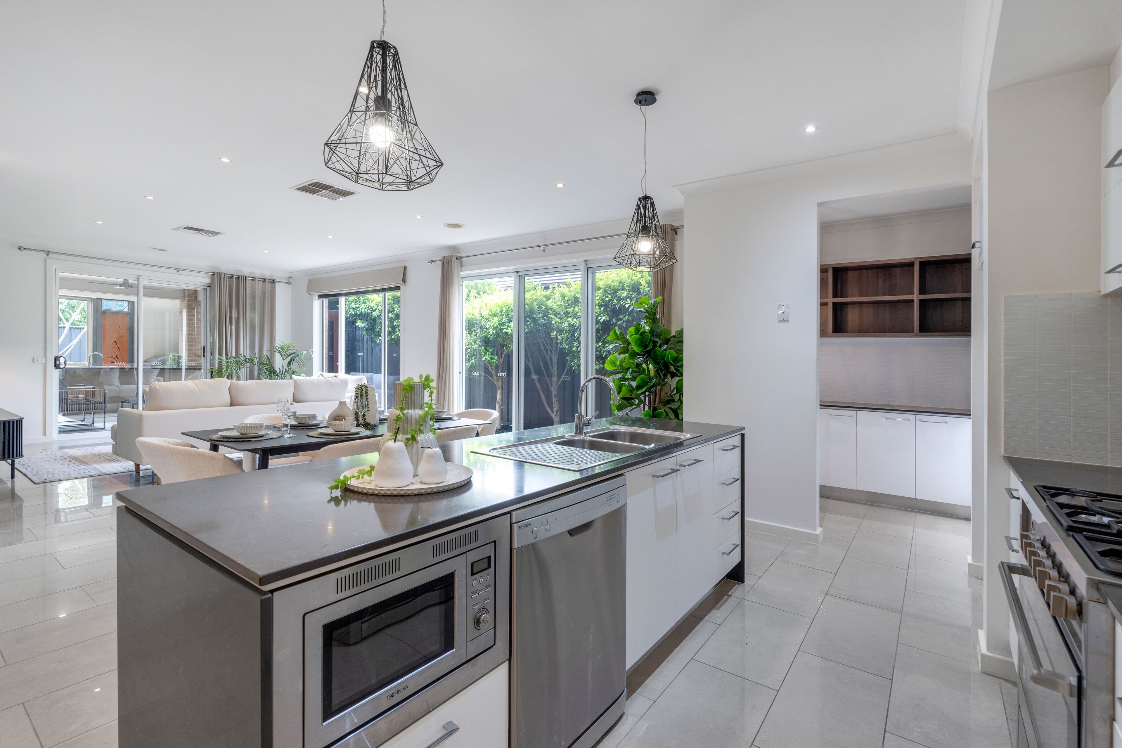 22 Vantage Boulevard, Craigieburn VIC 3064, Craigieburn - Thumbnail 4