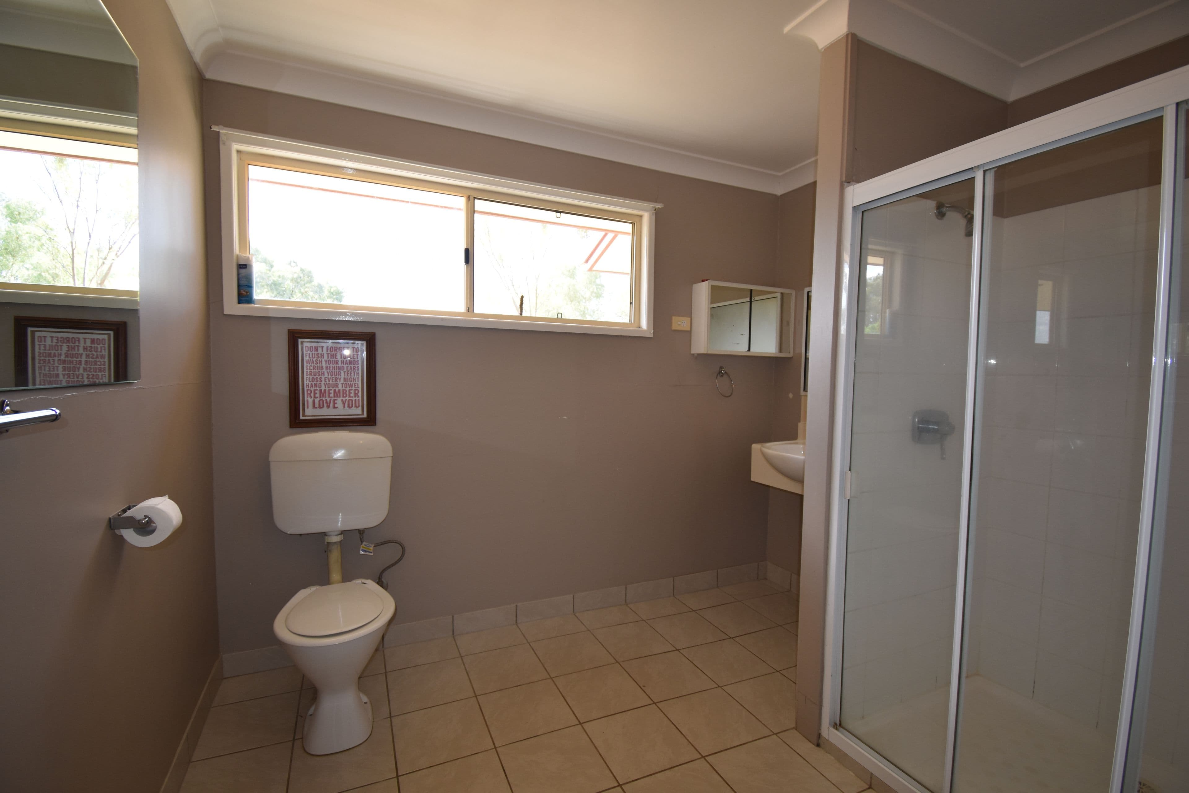 13-15 Mitchell Street, Ilfracombe QLD 4727, Ilfracombe - Thumbnail 7