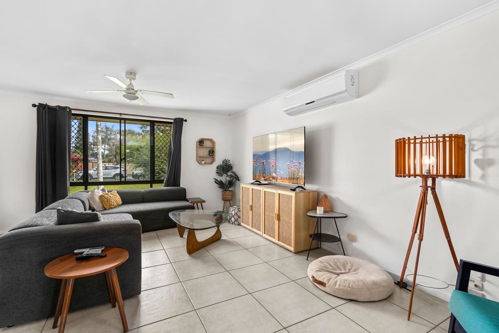 4 Clives Circuit, Currumbin Waters QLD 4223, Currumbin Waters - Thumbnail 2