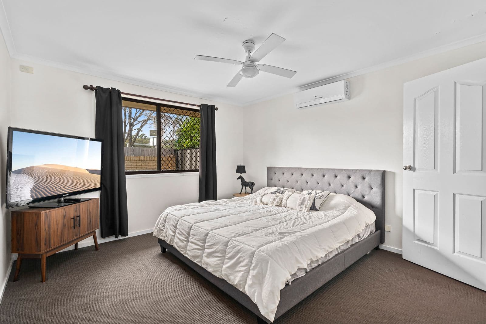 4 Clives Circuit, Currumbin Waters QLD 4223, Currumbin Waters - Thumbnail 5