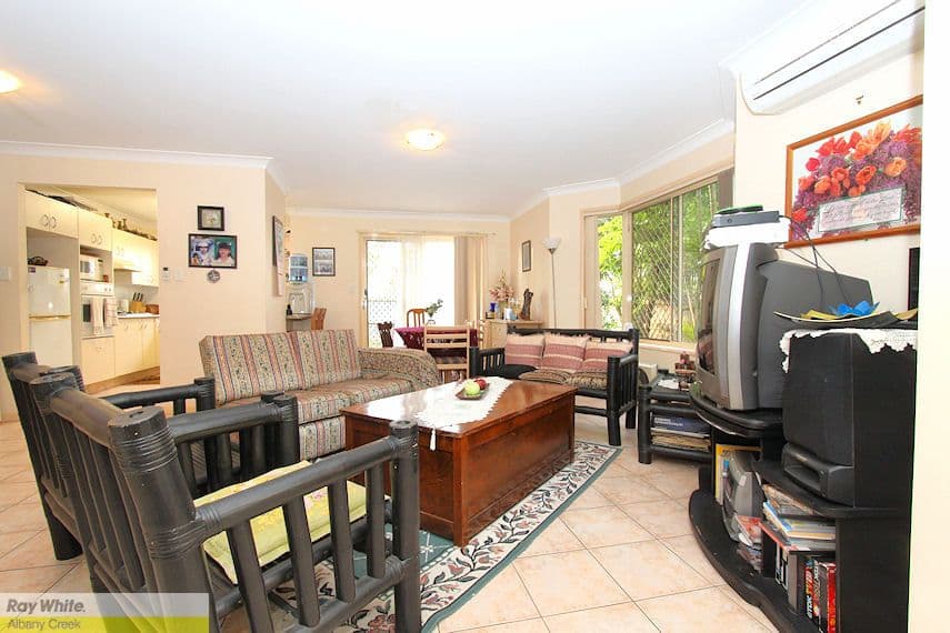 184 Trouts Road, STAFFORD QLD 4053, Stafford Heights - Thumbnail 2