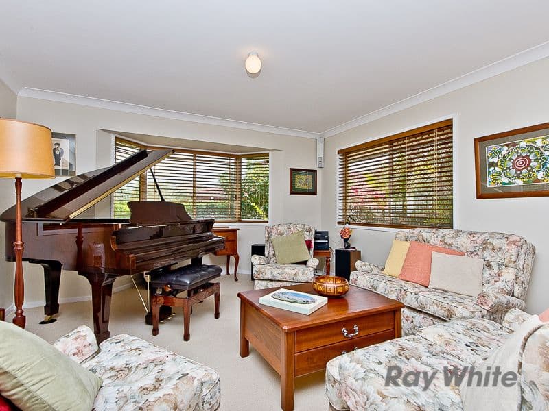 12 Solar Court, BRIDGEMAN DOWNS QLD 4035, Bridgeman Downs - Thumbnail 7