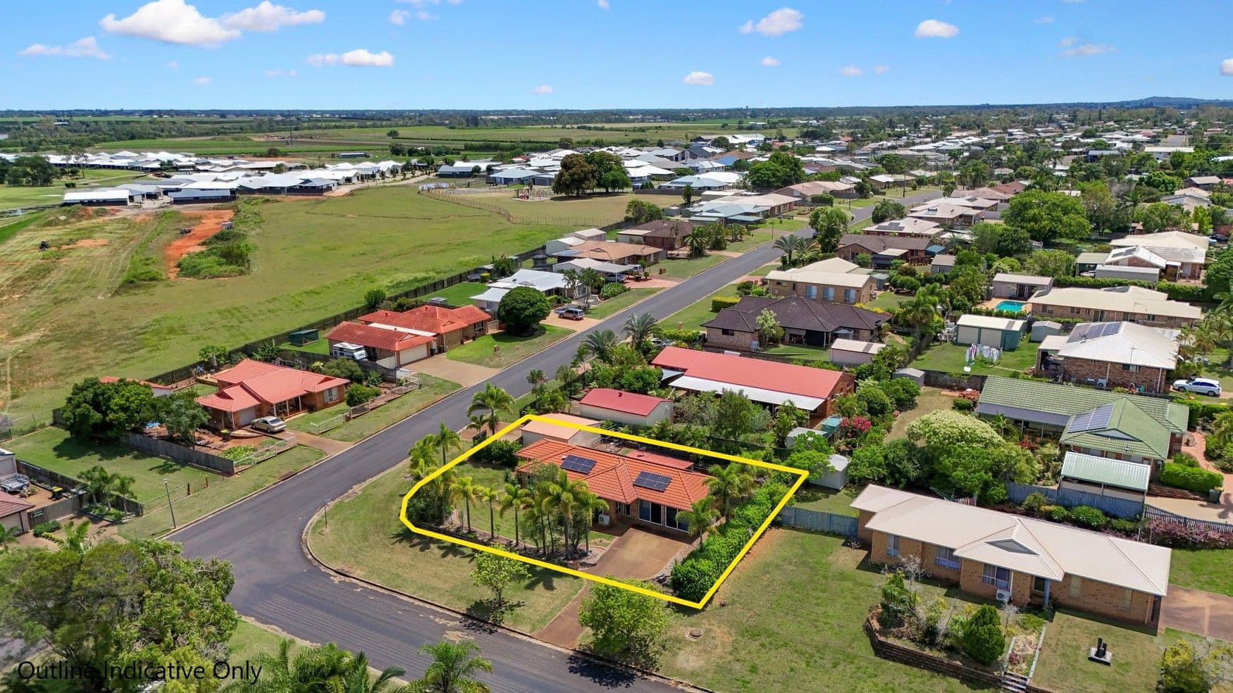 1 Monique Avenue, Avoca QLD 4670, Avoca - Image 1