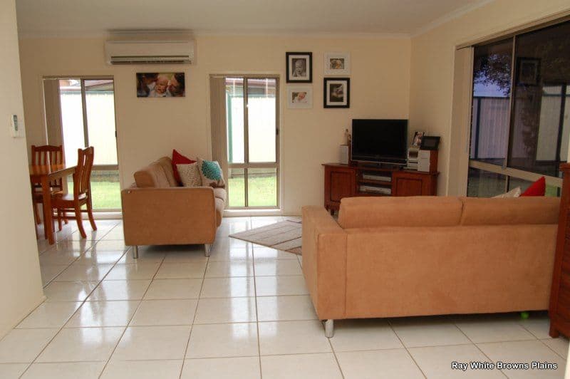 36 Dorachus Drive, REGENTS PARK QLD 4118, Regents Park - Thumbnail 2