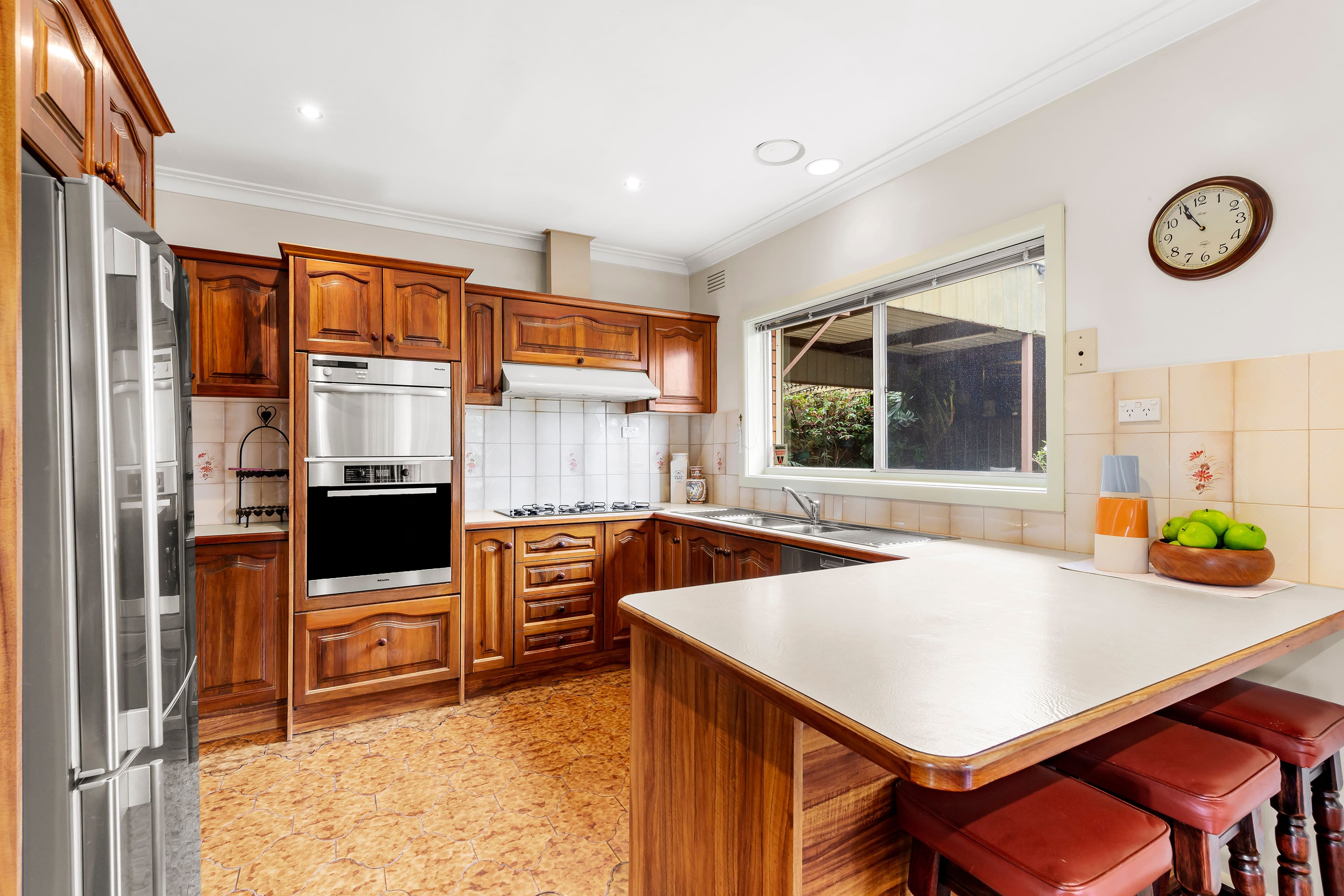 3 Casey Drive, Lalor VIC 3075, Lalor - Thumbnail 2
