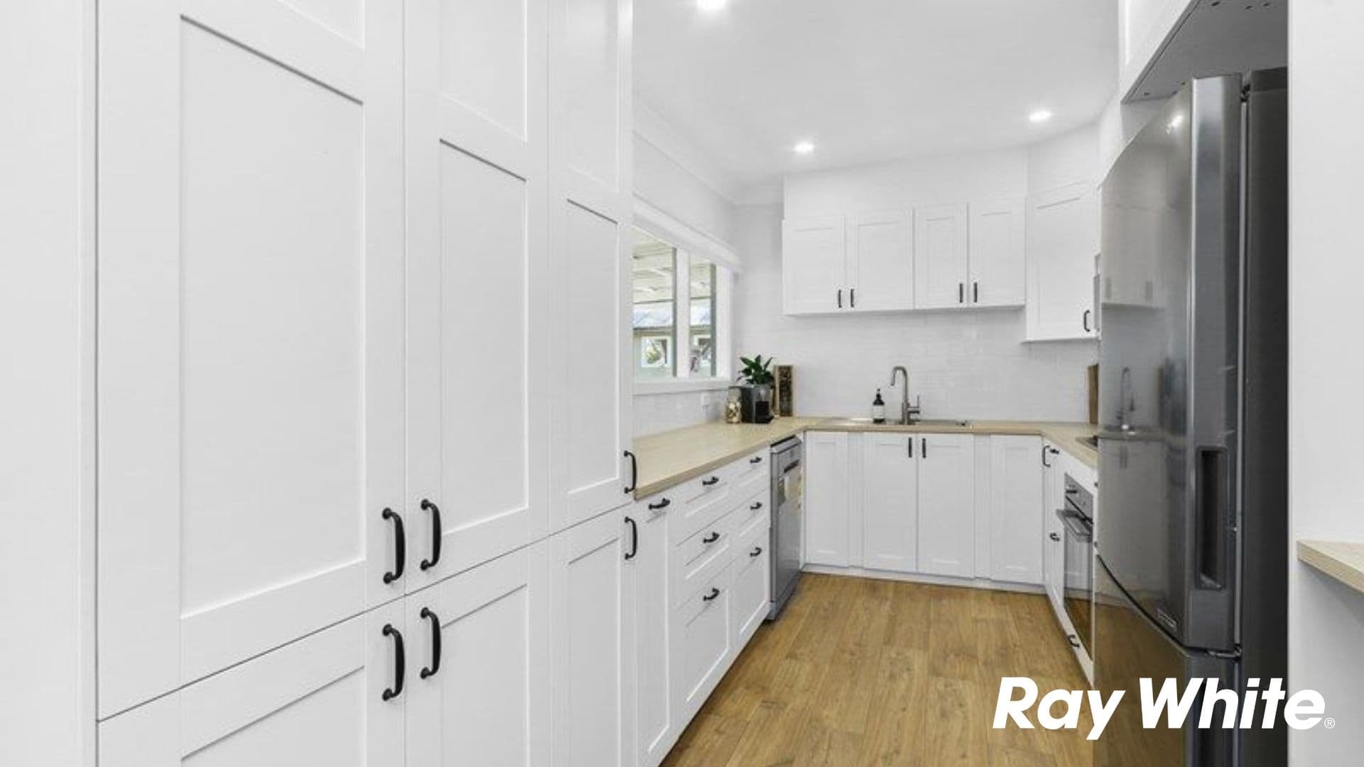 11 McQuade Avenue, South Windsor NSW 2756, South Windsor - Thumbnail 4