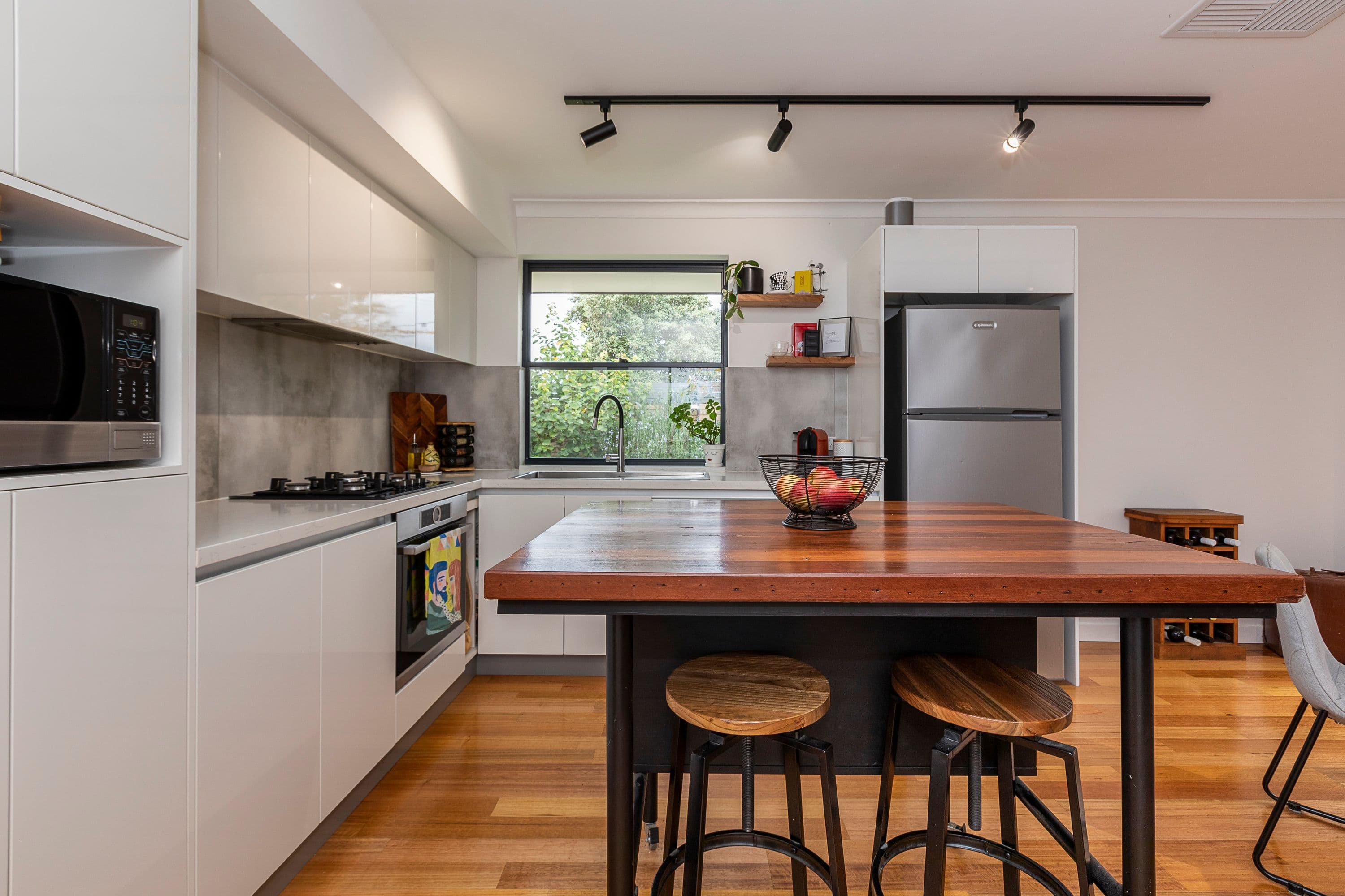 7 London Street, Mount Hawthorn WA 6016, Mount Hawthorn - Image 1