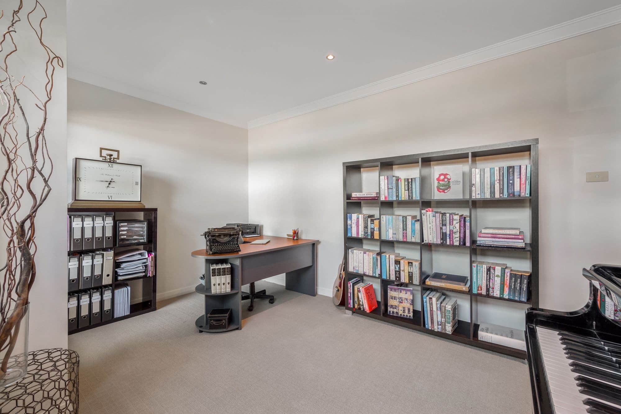 8 Franzman Avenue, Elderslie NSW 2570, Elderslie - Thumbnail 4