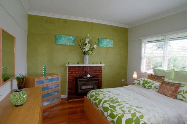 18 Walsh Grove, NORTH GEELONG VIC 3215, North Geelong - Thumbnail 6