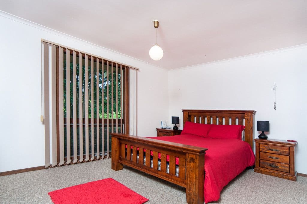 6 Roxanne Avenue, ABERFOYLE PARK SA 5159, Aberfoyle Park - Thumbnail 5