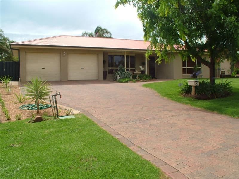 8 Erica Close, DUBBO NSW 2830, Dubbo - Image 1