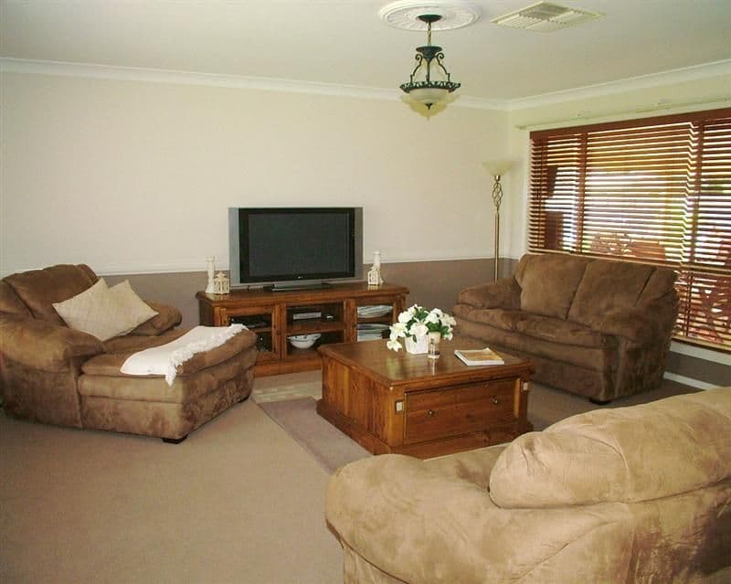 8 Erica Close, DUBBO NSW 2830, Dubbo - Thumbnail 5