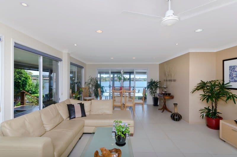 23 Acron Street, ELANORA QLD 4221, Elanora - Thumbnail 4