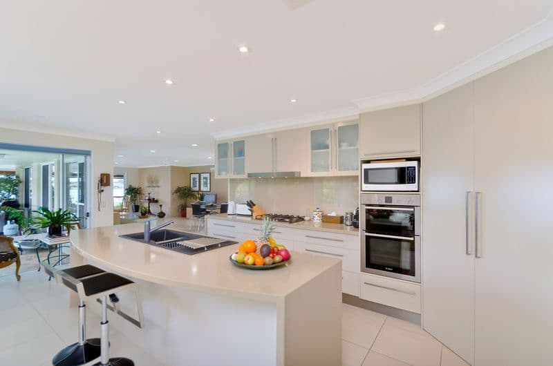 23 Acron Street, ELANORA QLD 4221, Elanora - Thumbnail 5