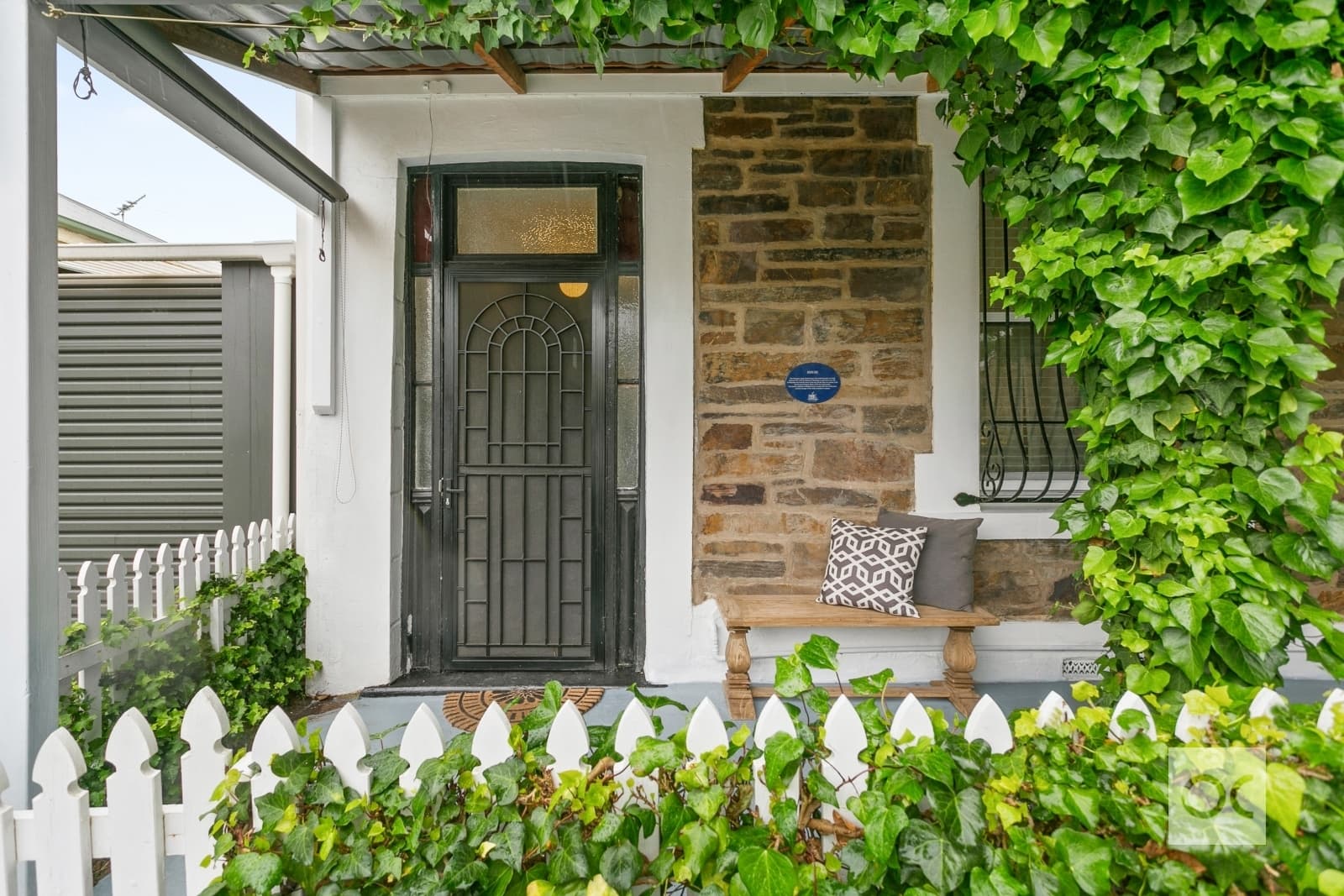 24 McLaren Street, Adelaide - Thumbnail 2
