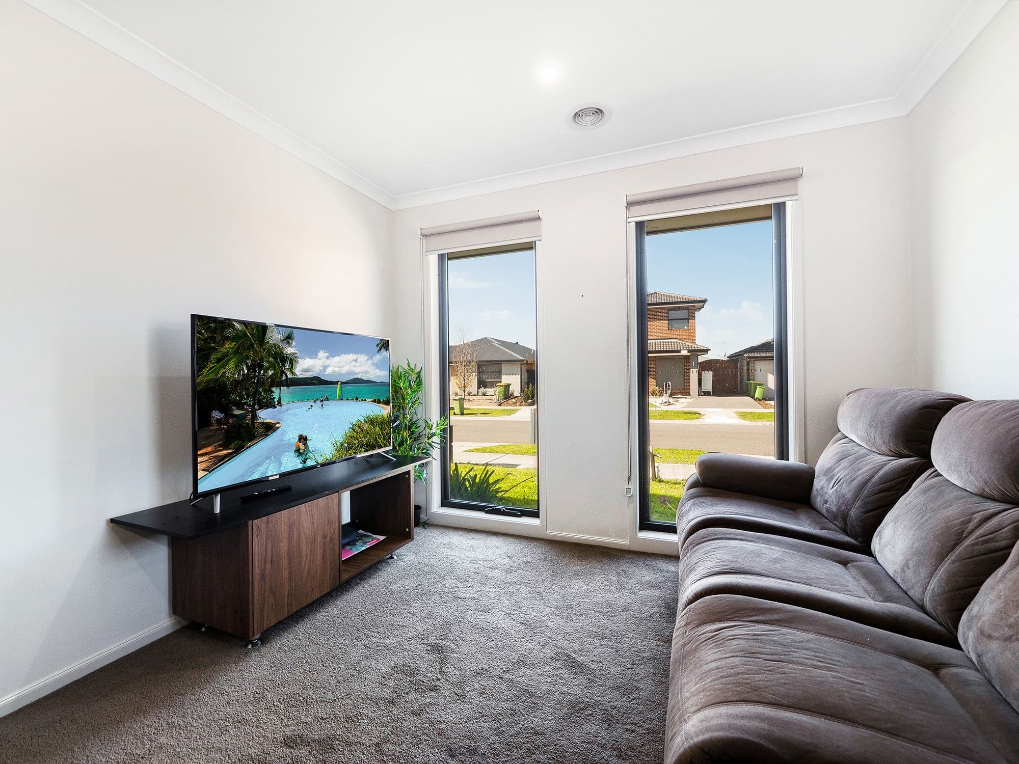 28 Cherrington Avenue, Officer VIC 3809, Officer - Thumbnail 7