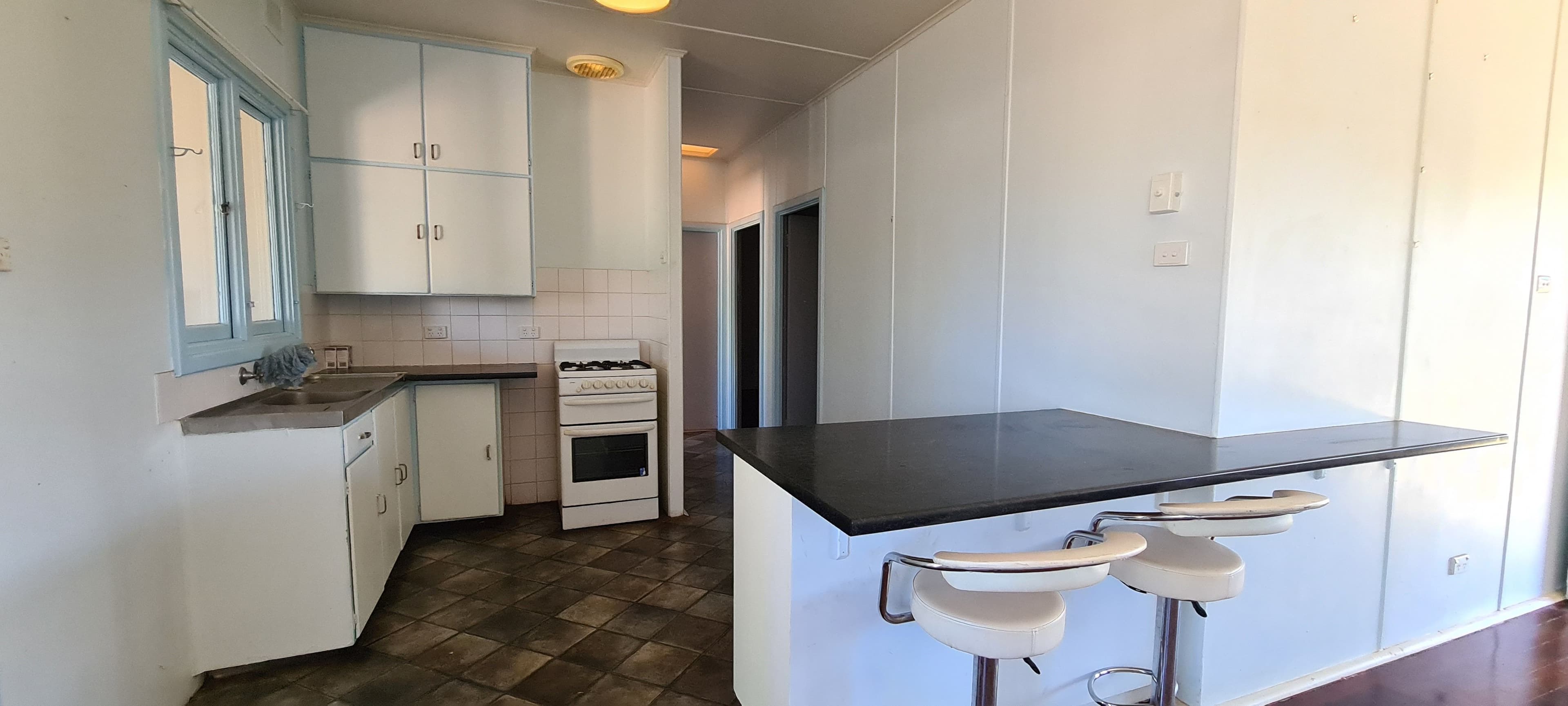 18 Hubble Street, Carnarvon WA 6701, South Carnarvon - Thumbnail 3