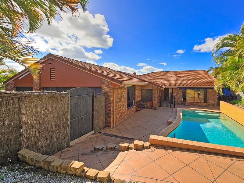 12 Macallan Street, MERRIMAC QLD 4226, Merrimac - Thumbnail 2