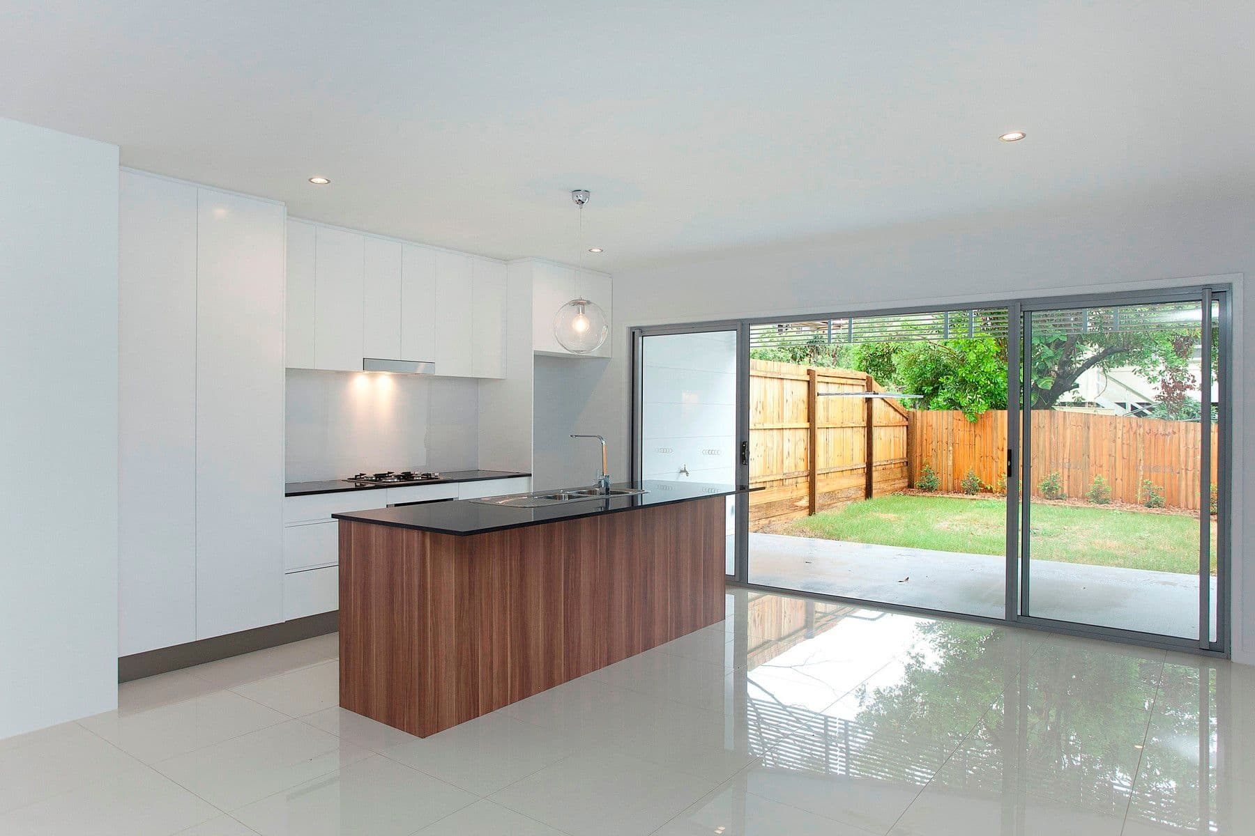 22 Rockingham Street, MOUNT GRAVATT QLD 4122, Mount Gravatt - Thumbnail 2