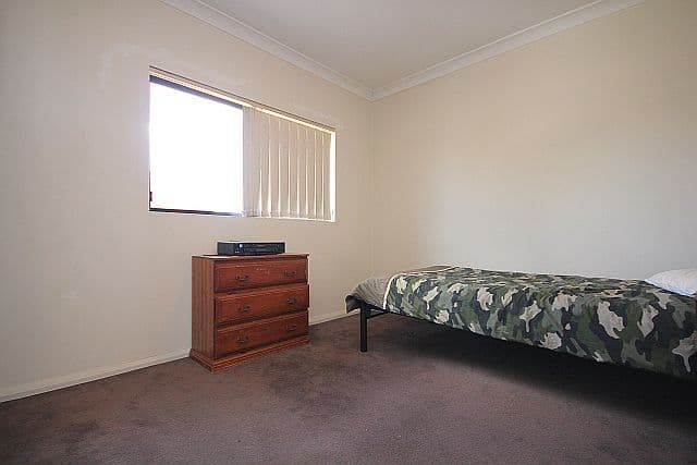 23 Kurrajong Avenue, Georges Hall NSW 2198, Georges Hall - Thumbnail 8